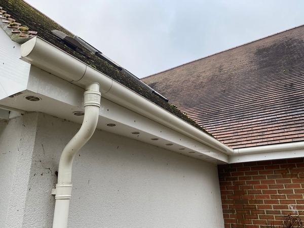 Residential gutter cleaning experts in Banstead, Surrey